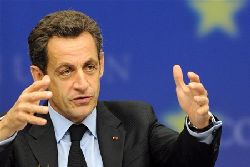 Президент Франции хочет ввести новый налог